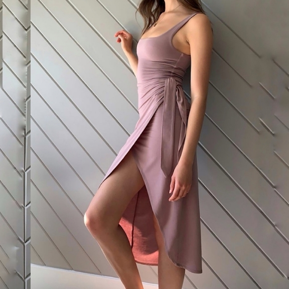 Wilfred Free (Aritzia) Saturn Dress in Dusty Mauve Size L - Picture 2 of 9